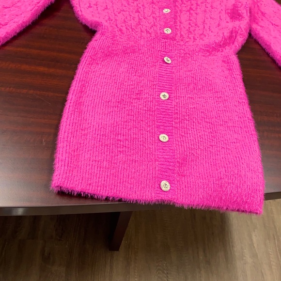 Sweater - Picture 7 of 9